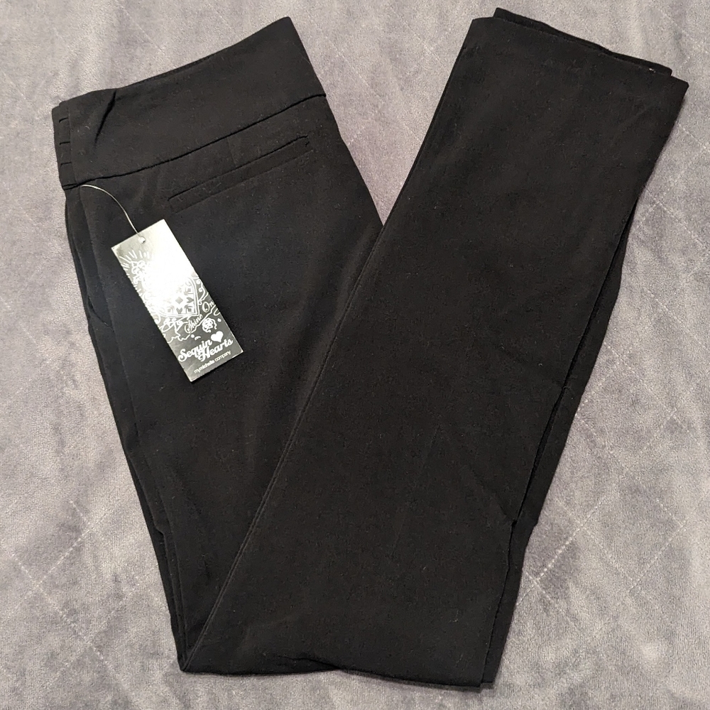 Sequin Hearts Pant in black, size 7